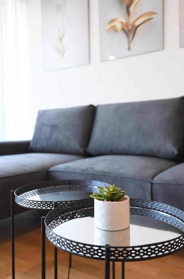 Garden Apartment Leoma With Free Parking! 자다르 외부 사진