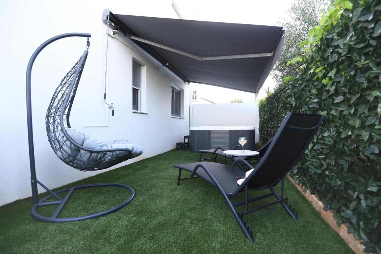 Garden Apartment Leoma With Free Parking! 자다르 외부 사진