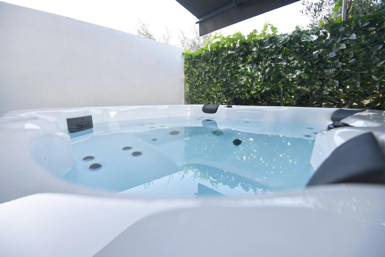 Garden Apartment Leoma With Free Parking! 자다르 외부 사진